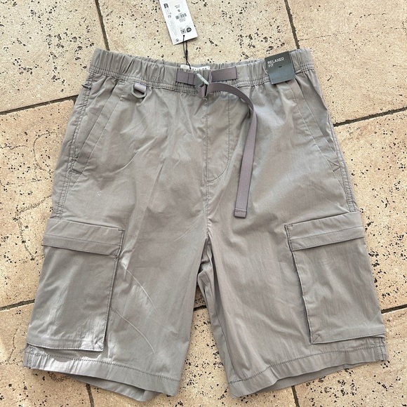 NWT Men's relaxed fit Cargo Shorts - Picture 1 of 10